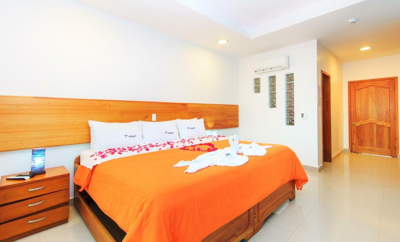 Galapagos Tortuga Bay Hotel Puerto Ayora  Bagian luar foto