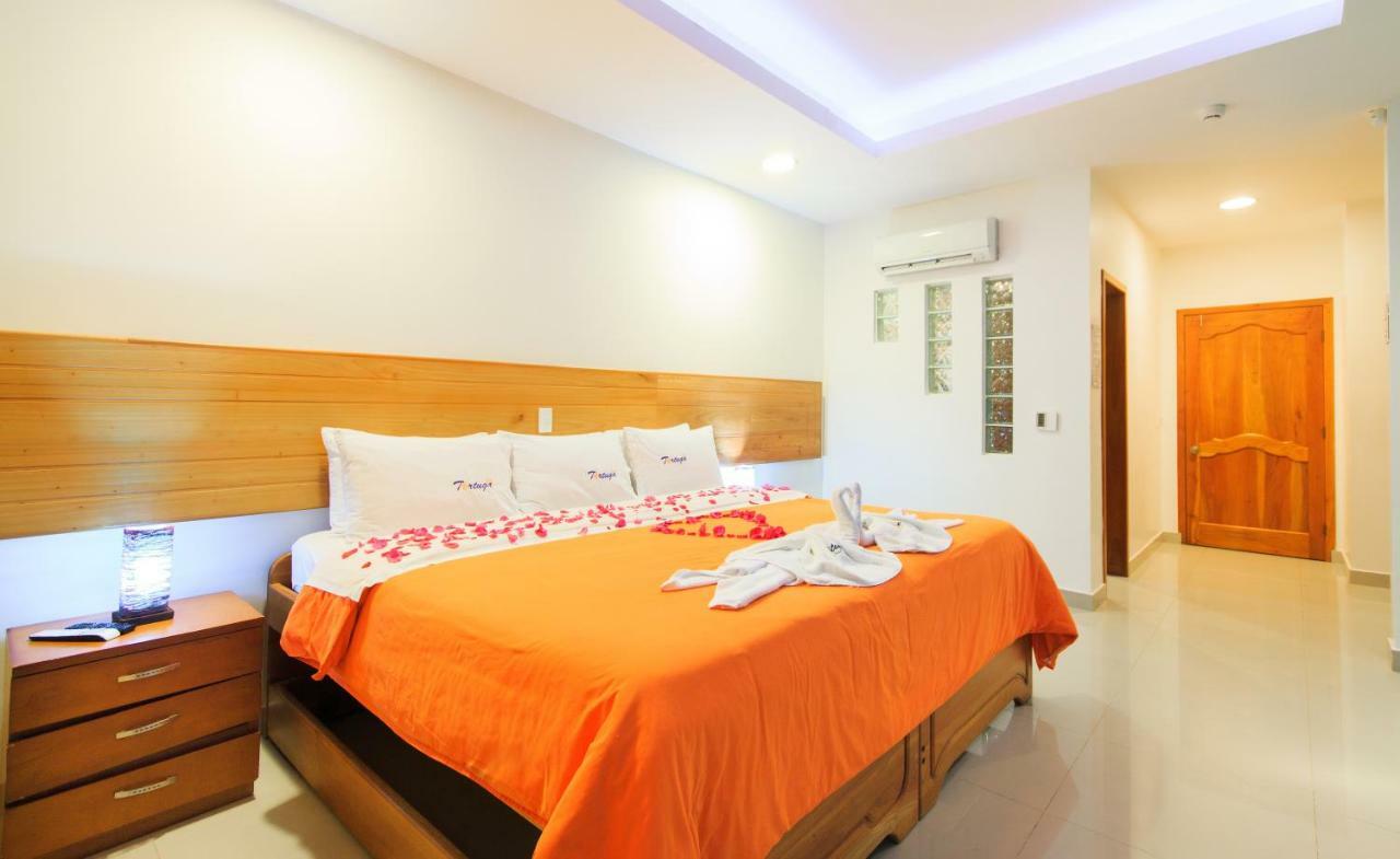 Galapagos Tortuga Bay Hotel Puerto Ayora  Bagian luar foto