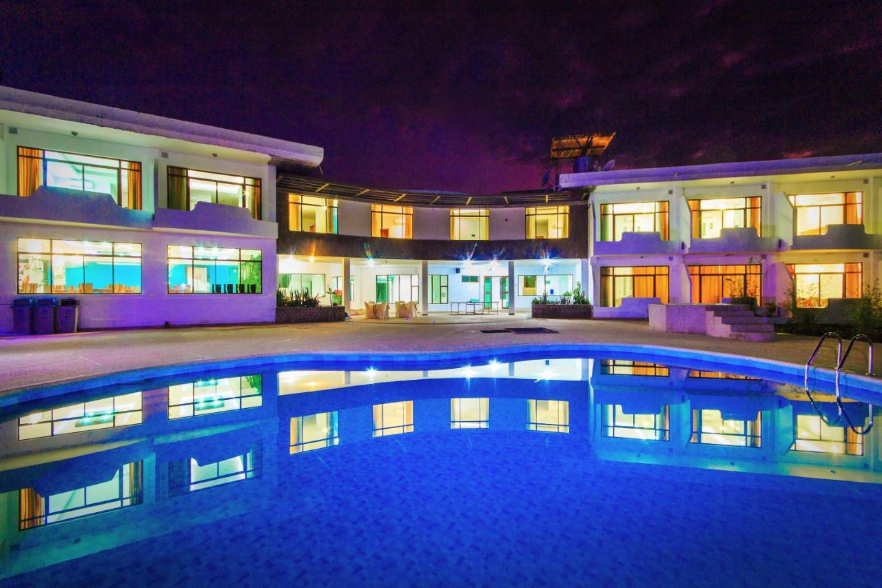 Galapagos Tortuga Bay Hotel Puerto Ayora  Bagian luar foto
